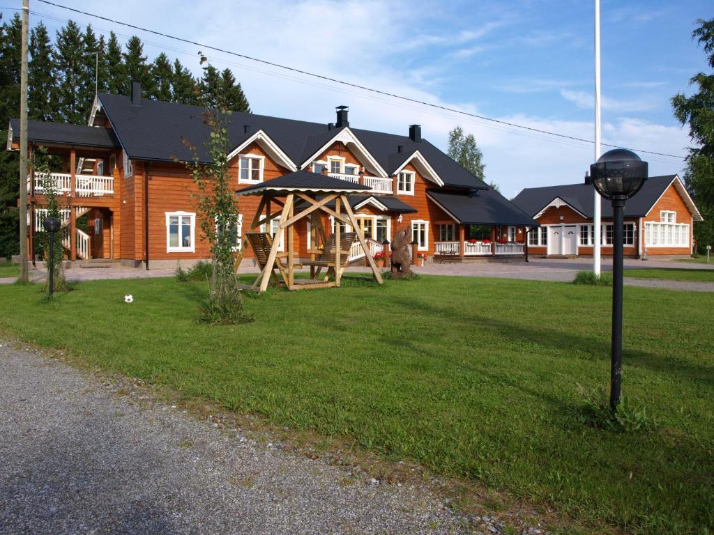 Guest House Haapaniemen Hirsikartano Idensalmi Exteriör bild